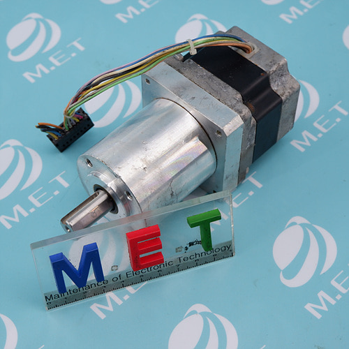 [USED]ORIENTAL MOTOR 5-PHASE STEPPING MOTOR PK564H-A PSF-14A-100-(PM)-SP
