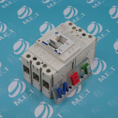 ROCKWELL AUTOMATION MOLDED CASE CIRCUIT BREAKER 140G-G2C3-C15